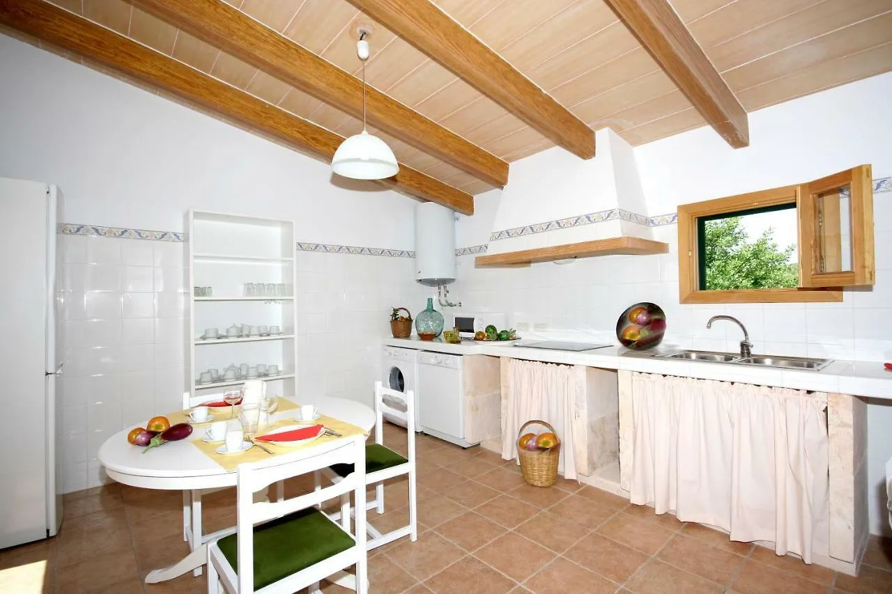 הוילה קמפוס Finca Agroturismo Sa Cova Den Borino 0*,  ספרד